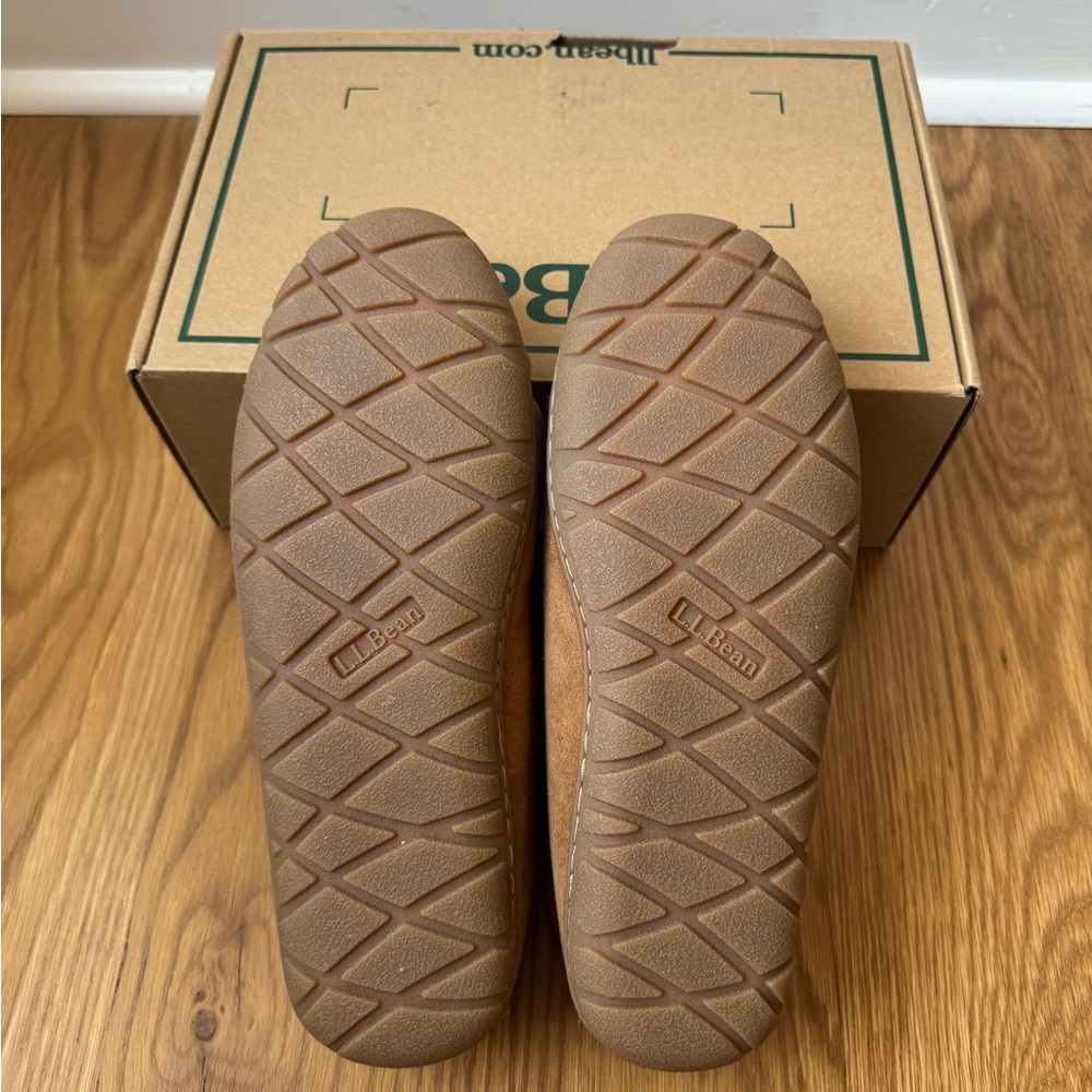 New in Box L.L. Bean Women's Wicked Good Slippers, Venetian, Brown, Size 8 - Picture 5 of 14